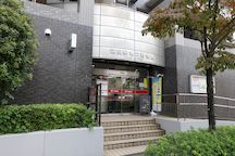 江田駅北口 (09032)