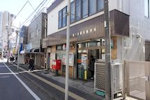 鶴ケ峯駅前 (02388)