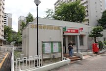 本郷台駅前 (02615)